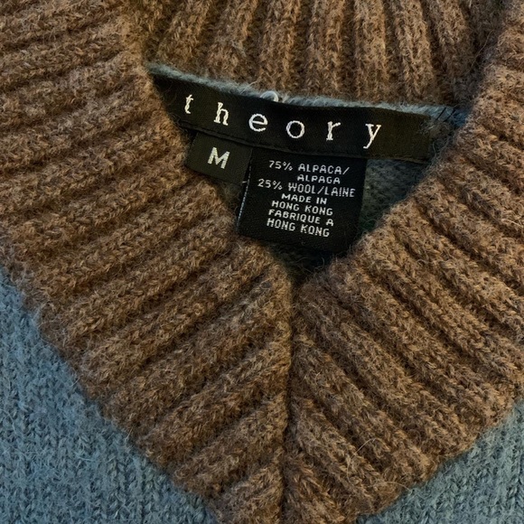 Theory cropped wool sweater - Picture 4 of 4